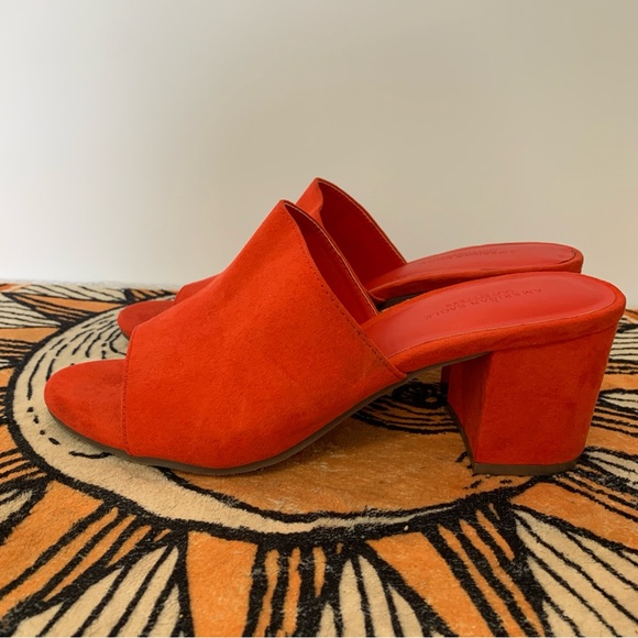 AMERICAN EAGLE OUTFITTERS RED SLIDE BLOCK HEELS 7 US - Picture 5 of 7